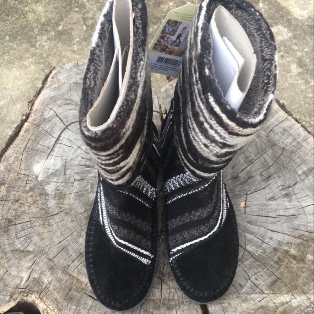 Toms Nepal Boot. Brand NWT (no box) Sz 7.5, fits 8